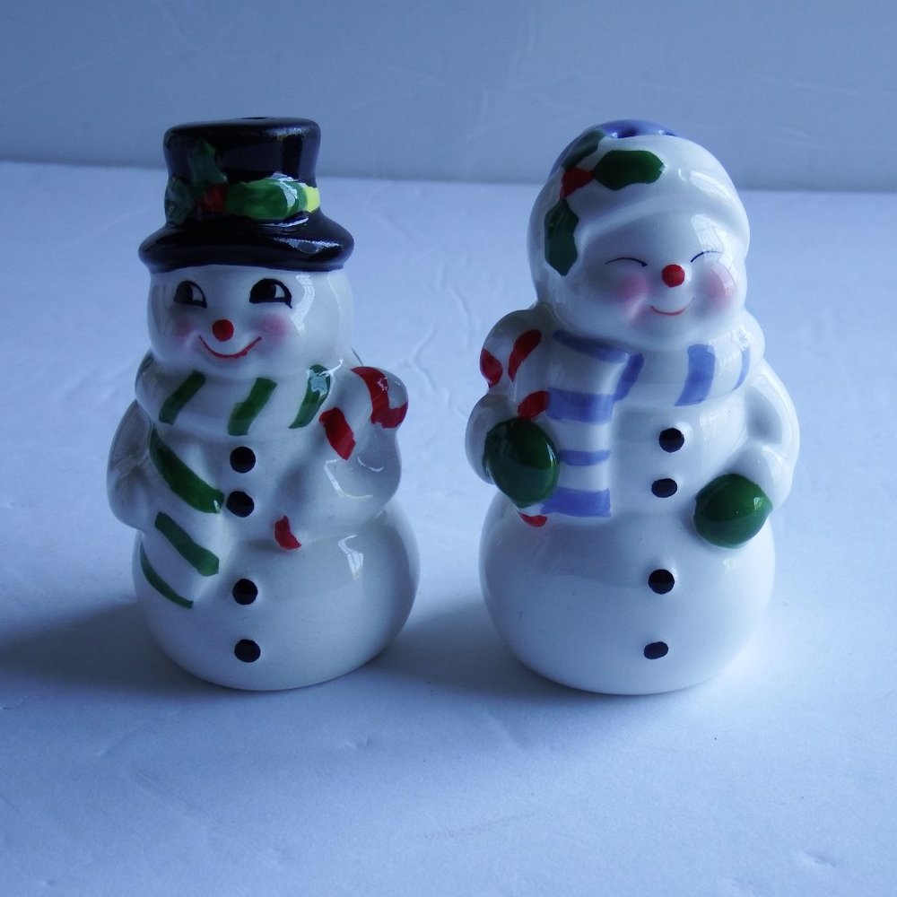 Set of Cypress Home Snowman Salt/Pepper Shakers